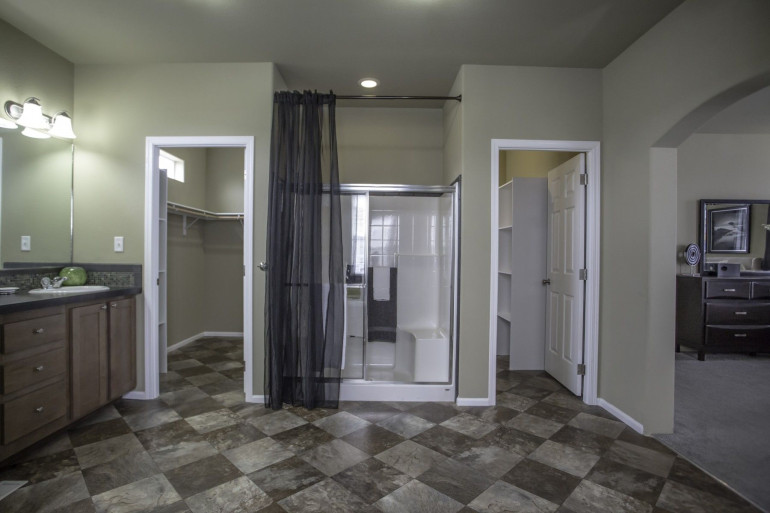 Homes Direct Modular Homes - Model Customization Option - Bathroom